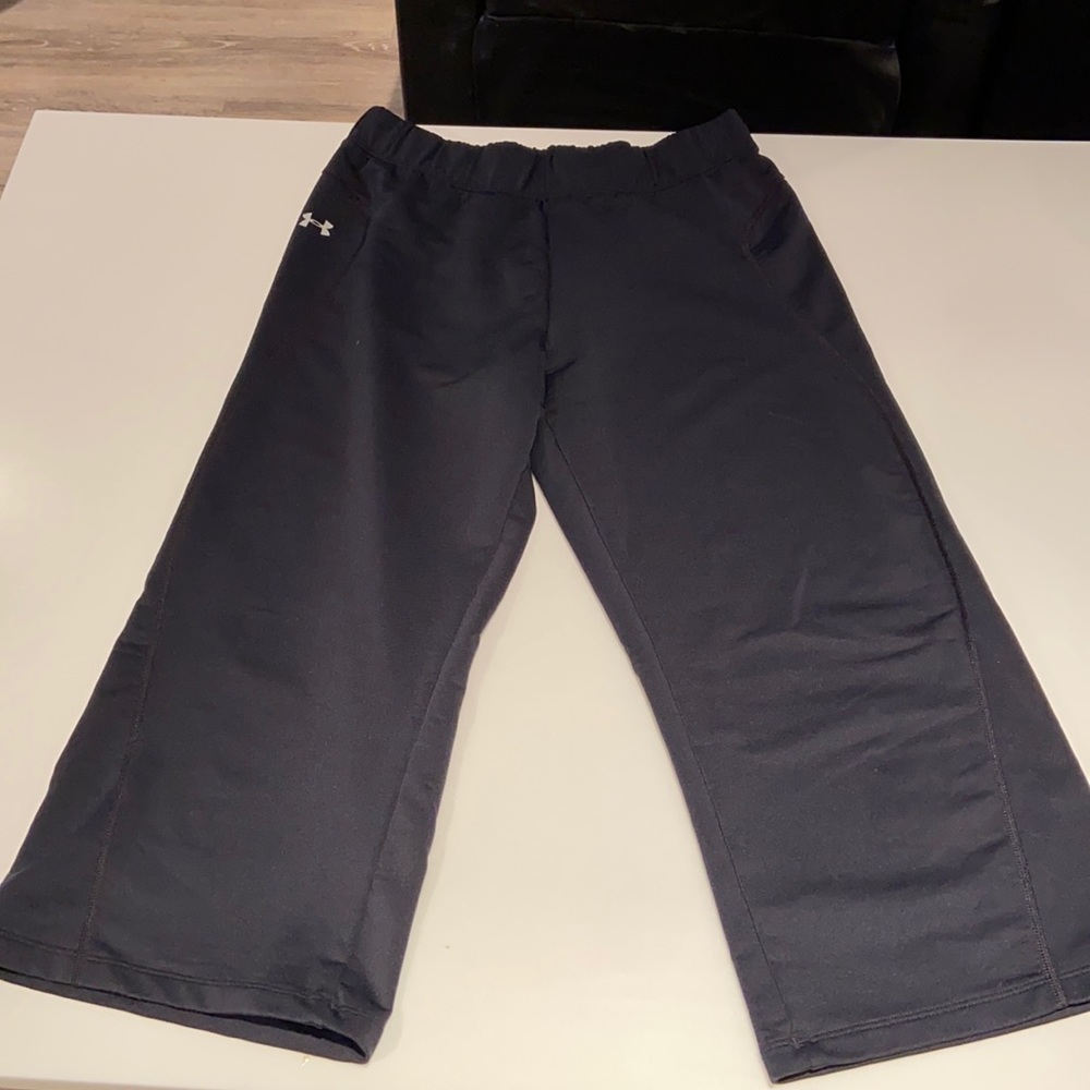 Under Armour Flare Crop Yoga Pants